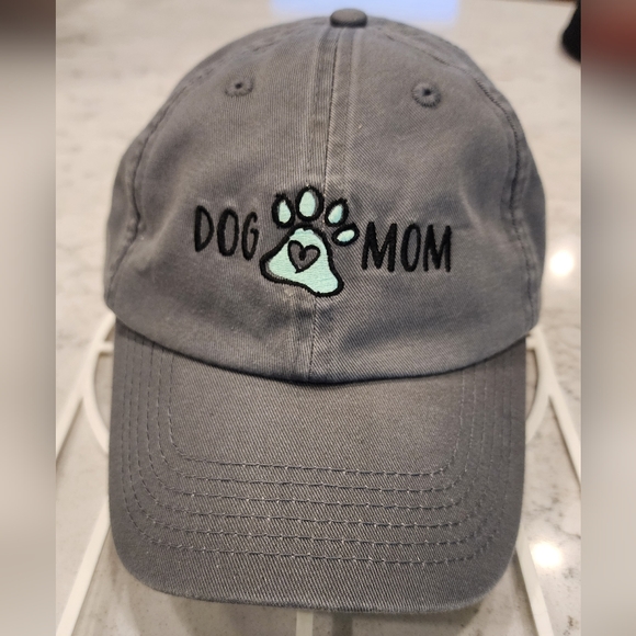 DOG MOM HAT - Picture 3 of 5